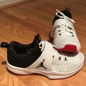 Jordan Trainer 2 Flyknit Sneakers - brand new